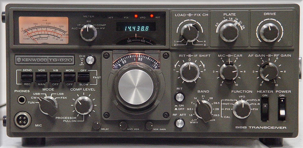 Model TS-820 transciever